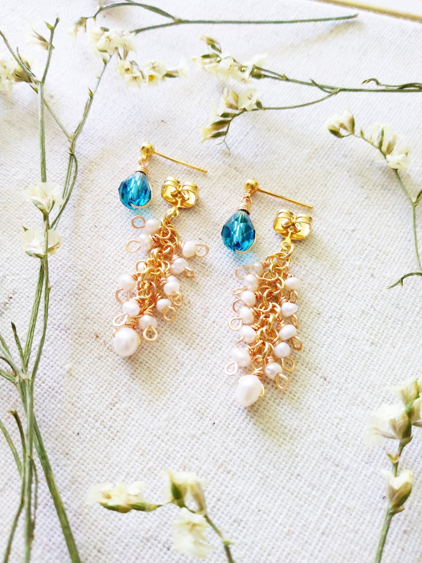 Two Way Bridal Wedding Blue Crystal Pearl Cluster Gold Filled Earrings E140138
