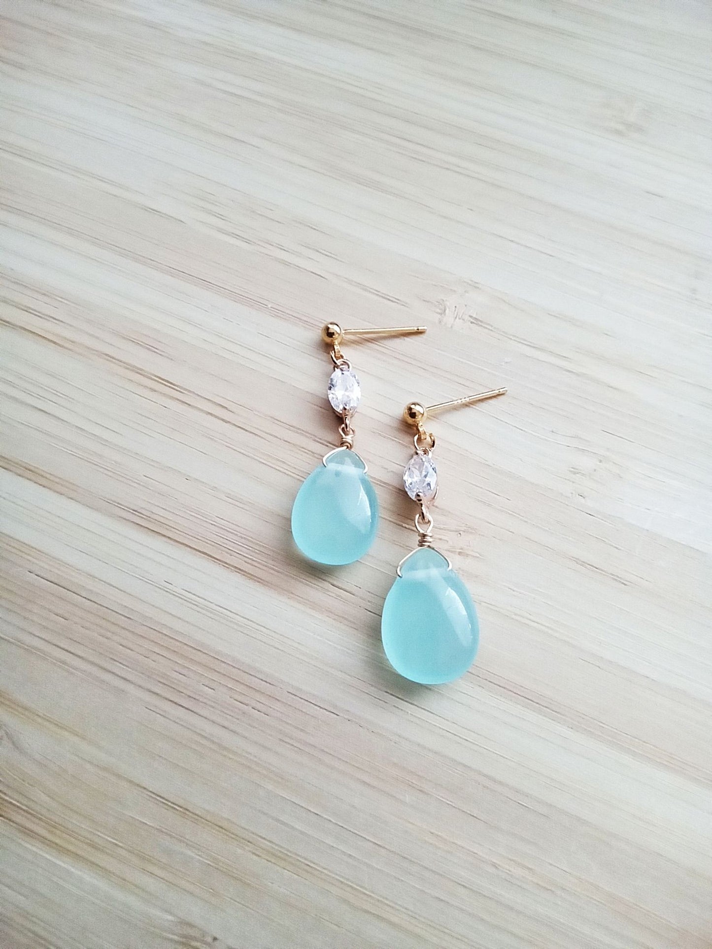 Nautical Theme Wedding Sea Foam Blue Chalcedony Gold Earrings E140176