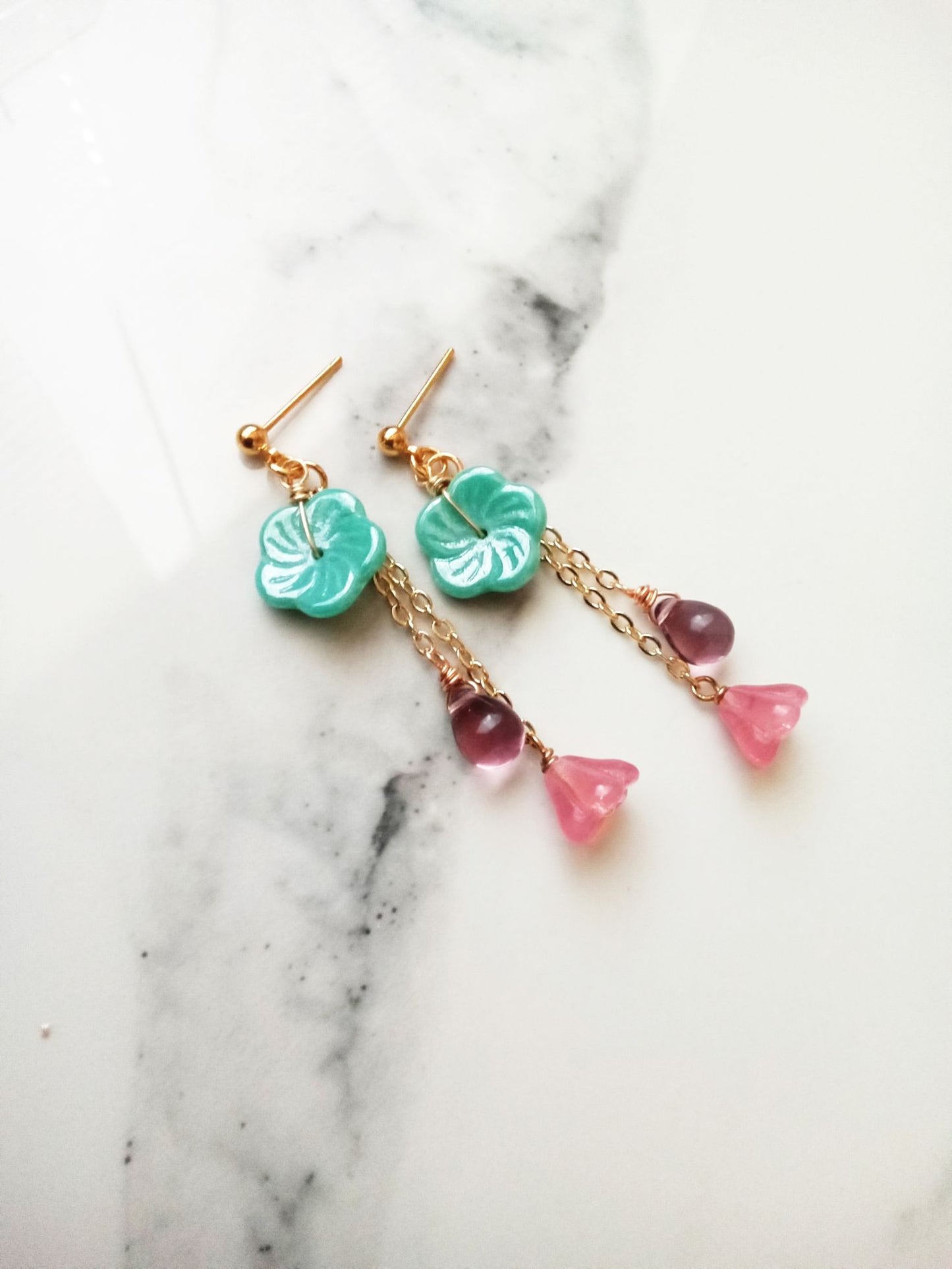 Rustic Czech Glass Flower Gold Filled Earrings E140078