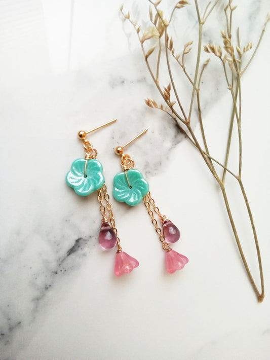 Nature Theme Czech Glass Flower and Leaf Drop Gold Filled Earrings E140036