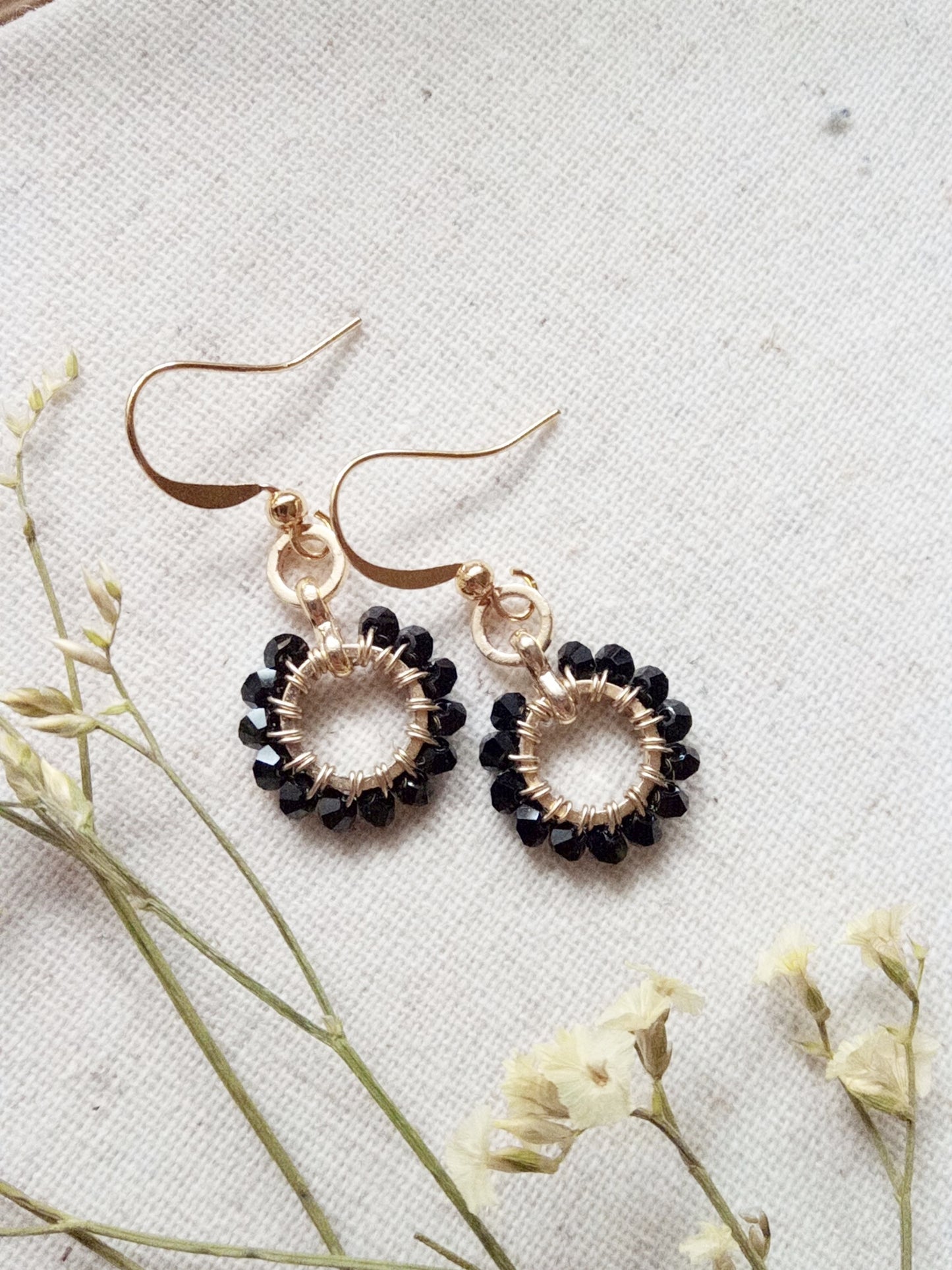 Black and Gold Filled Earrings E140067