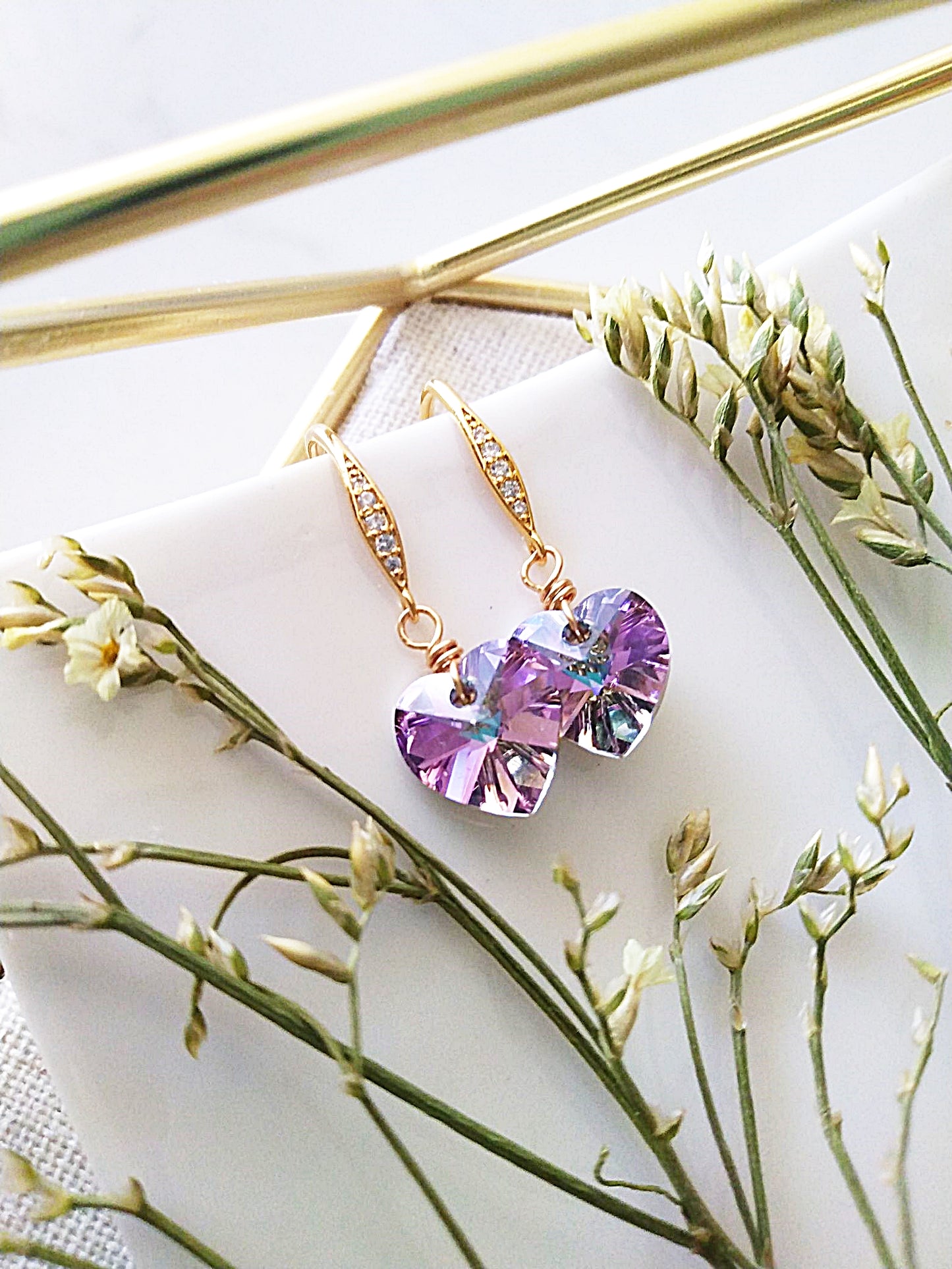 Dainty Austrian Crystal Heart Gold Earrings E140077