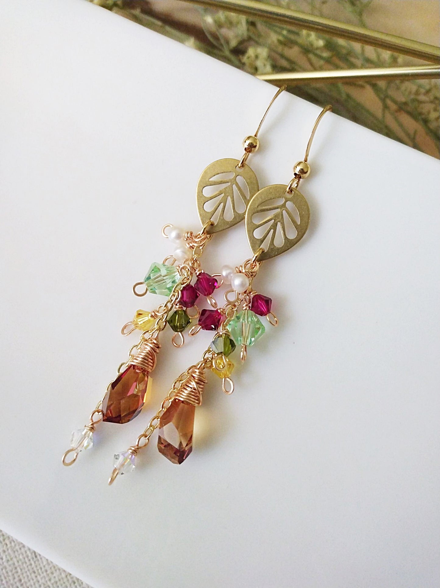 Radiant Nature Theme Austrian Crystal Geometric Leaf Gold Filled Earrings E140115