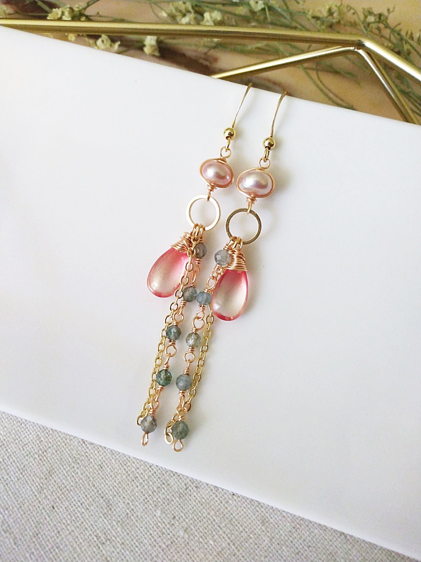 Dreamy Mauve Freshwater Pearl Apatite Gold Filled Earrings E140162
