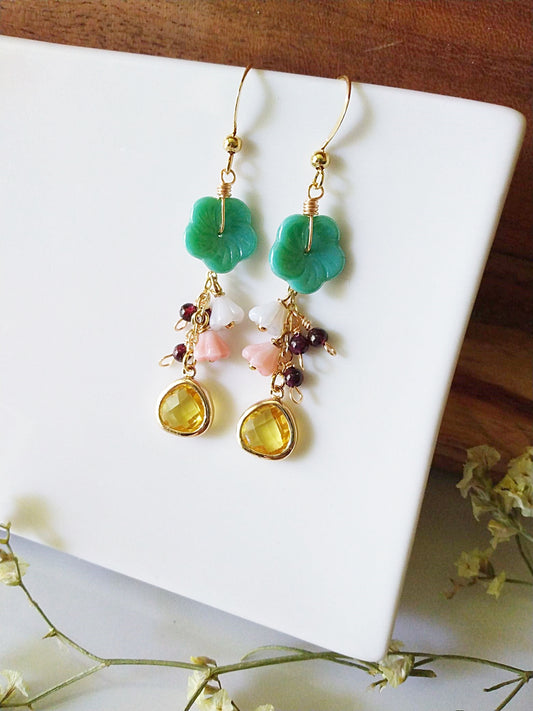 Rustic Czech Glass Flower Gold Filled Earrings E140078