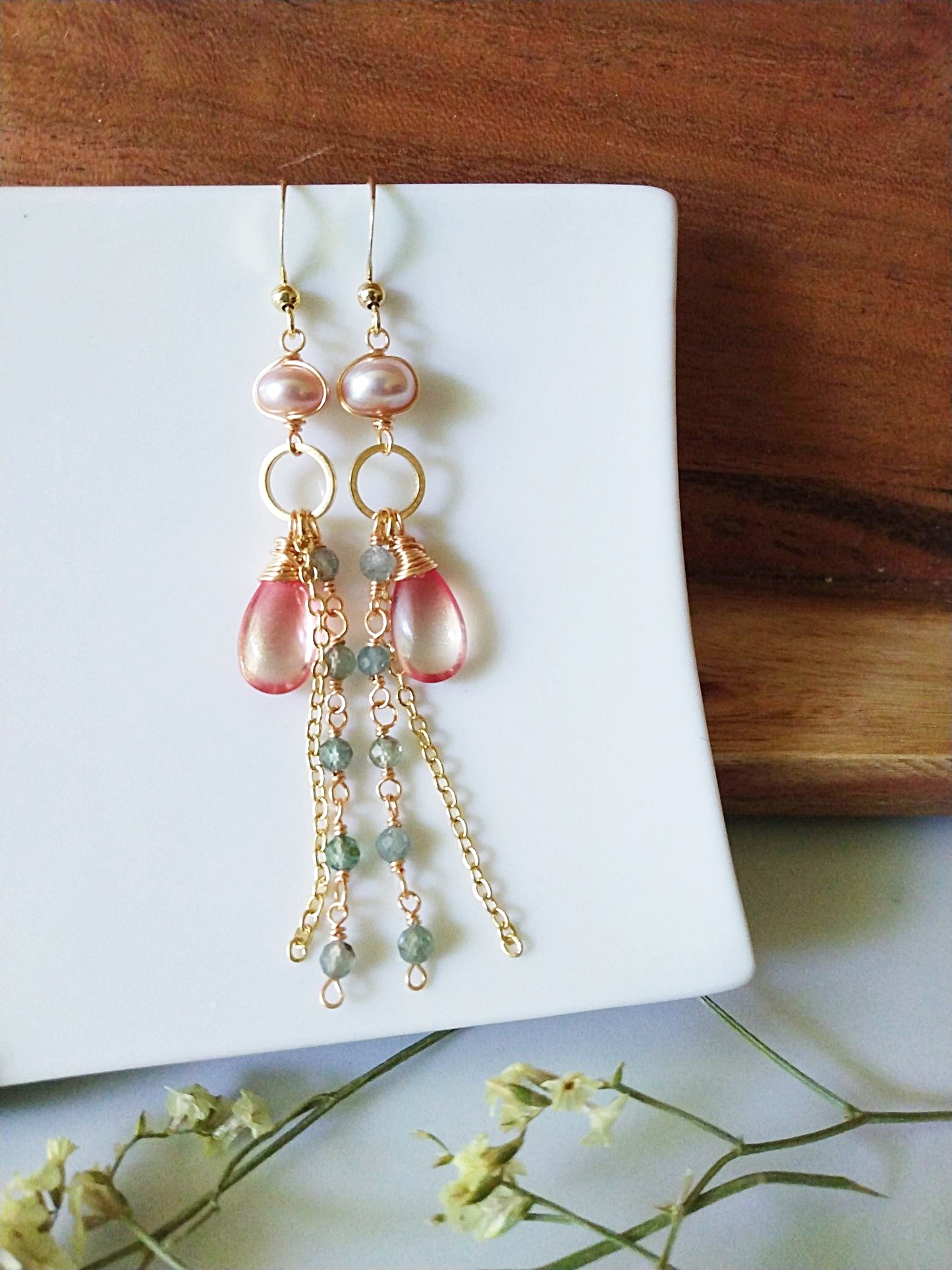 Dreamy Mauve Freshwater Pearl Apatite Gold Filled Earrings E140162