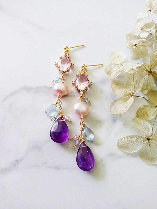Bold Large Amethyst Aquamarine Mauve Baroque Gold Earrings E140174
